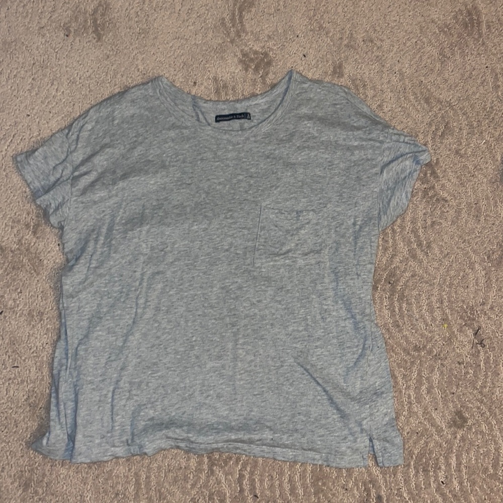 Baggy grey shirt